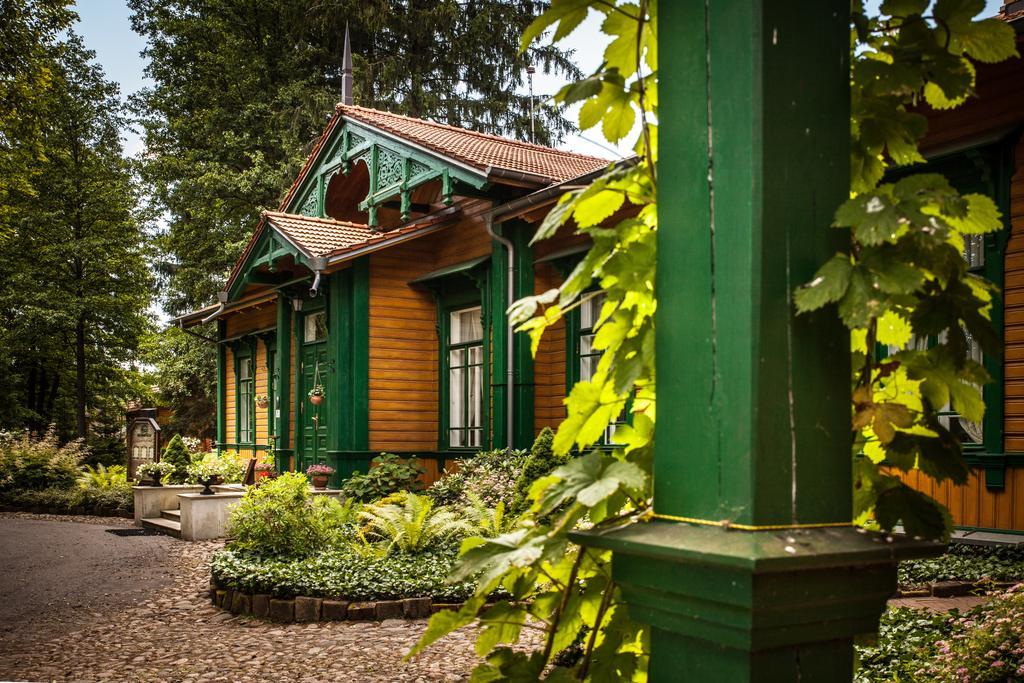 Apartamenty Carskie Białowieża Exteriör bild