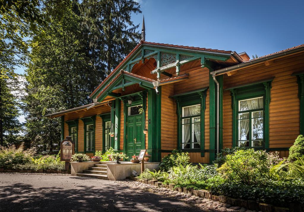 Apartamenty Carskie Białowieża Exteriör bild