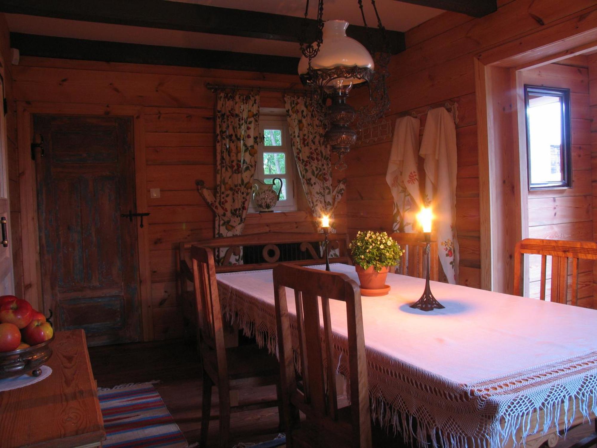 Apartamenty Carskie Białowieża Rum bild